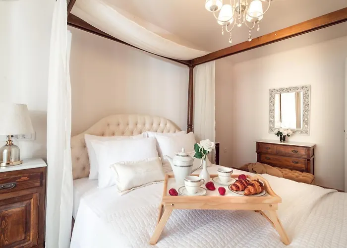 Maison Downtown Luxury Apartments! Апартаменты Закинтос