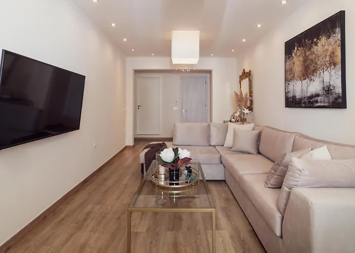 Апартаменты Maison Downtown Luxury Apartments! *